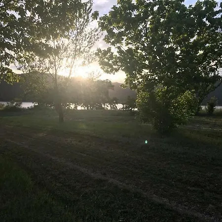 Kemp Camp Joy Village *